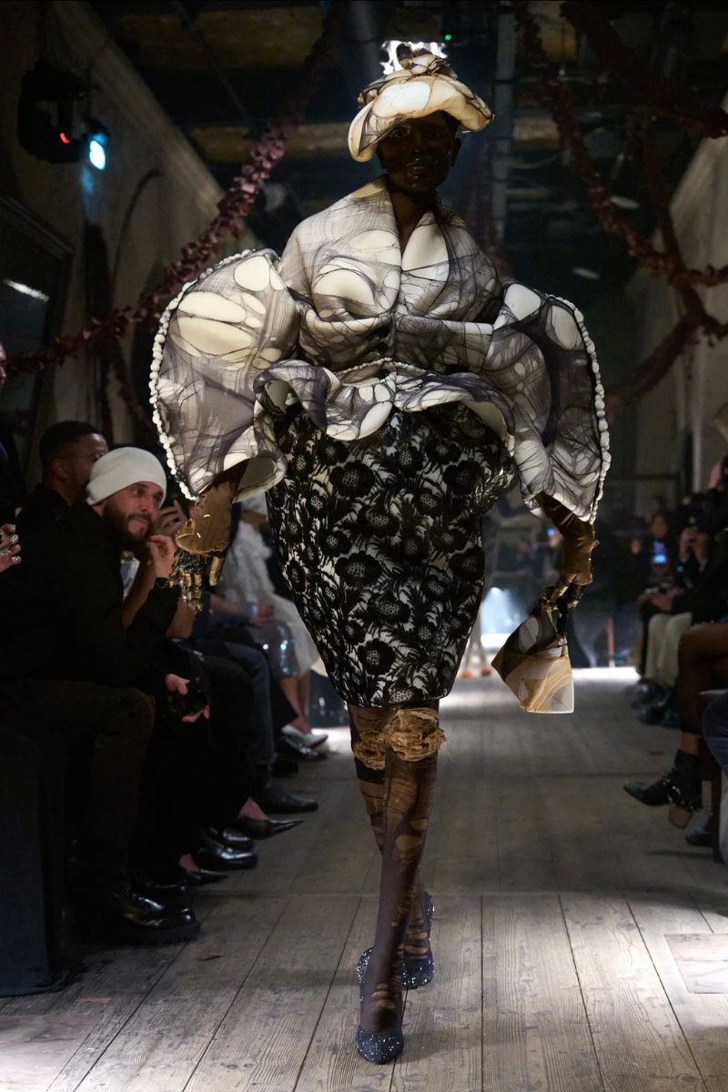 L’énigmatique Défilé Maison Margiela Printemps 2024