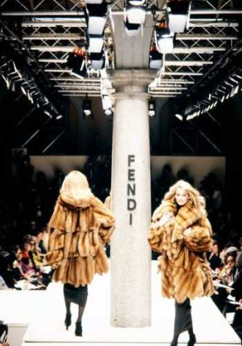 Fendi : le départ d’une directrice créative emblématique