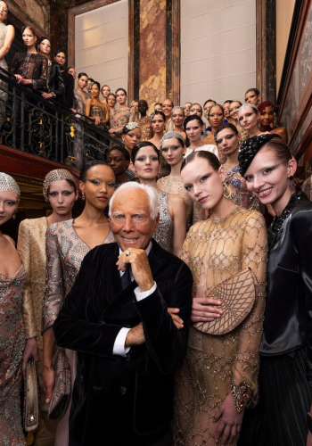 Hommage à Giorgio Armani (1934-2025) : l’élégance intemporelle d’un maître