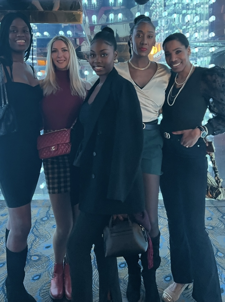 TALL DINNER MARS 2022 (RESTAURANT PAILLETTES - PARIS)